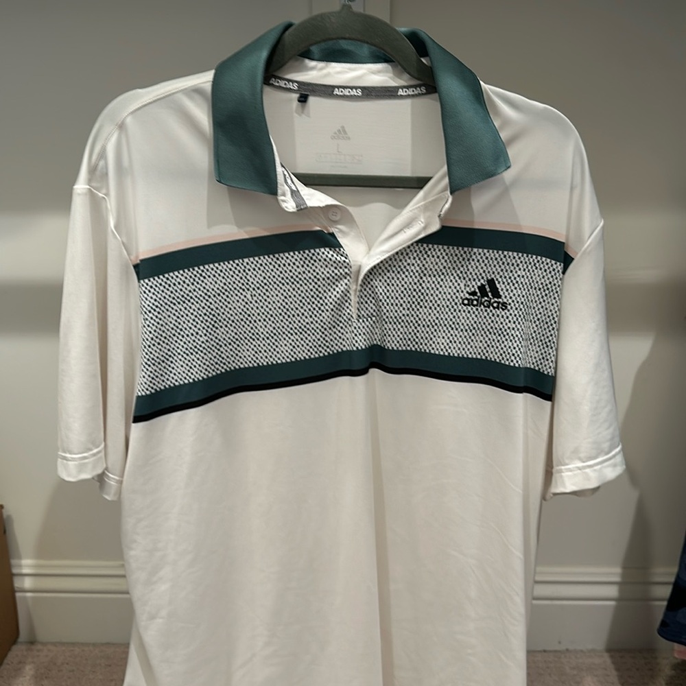 Adidas golf shirt. Lightweight and breathable. Only worn twice. Size Large
